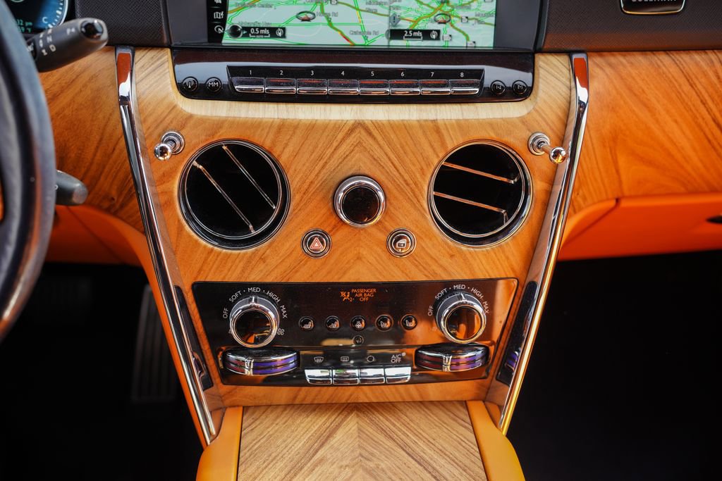 Used 2019 Rolls-Royce Cullinan image 35