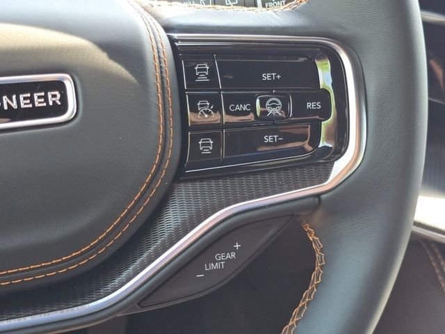 New 2026 Jeep Grand Wagoneer L Summit AWD/4WD image 28