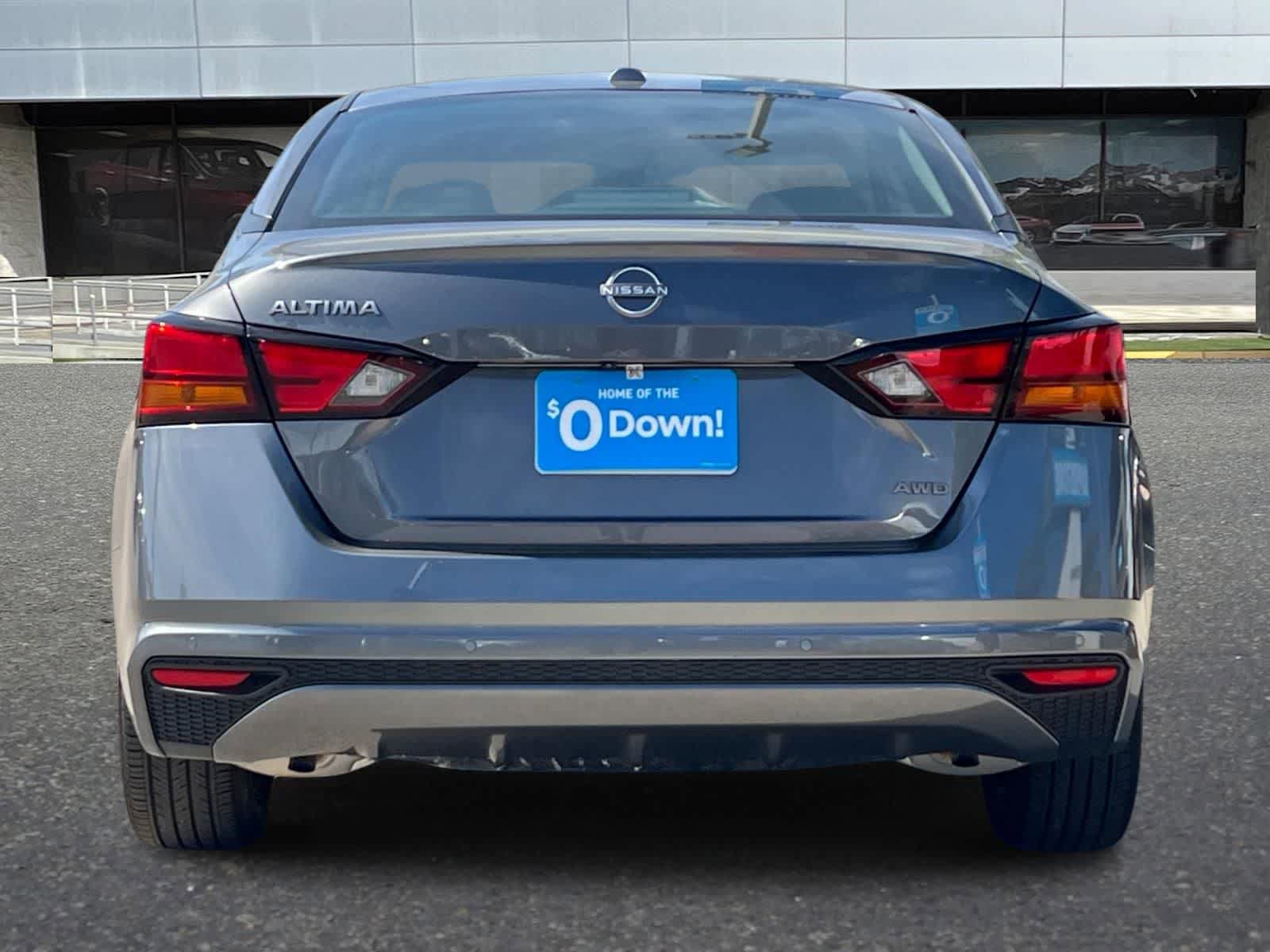 Used 2025 Nissan Altima 2.5 SV AWD/4WD image 8