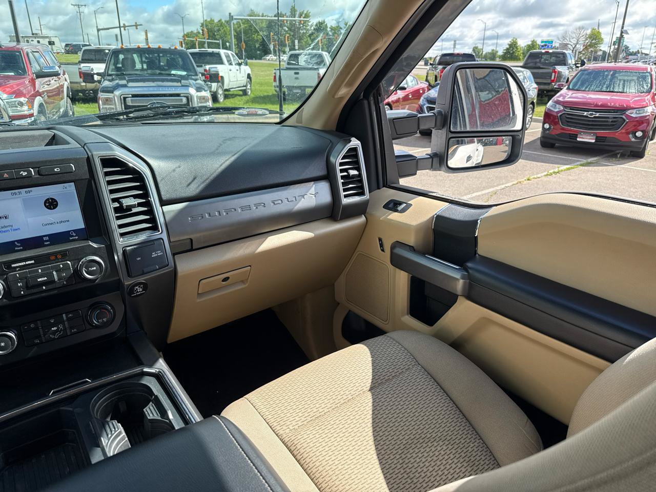 Used 2021 Ford F350 XLT w/ XLT Value Package AWD/4WD image 23