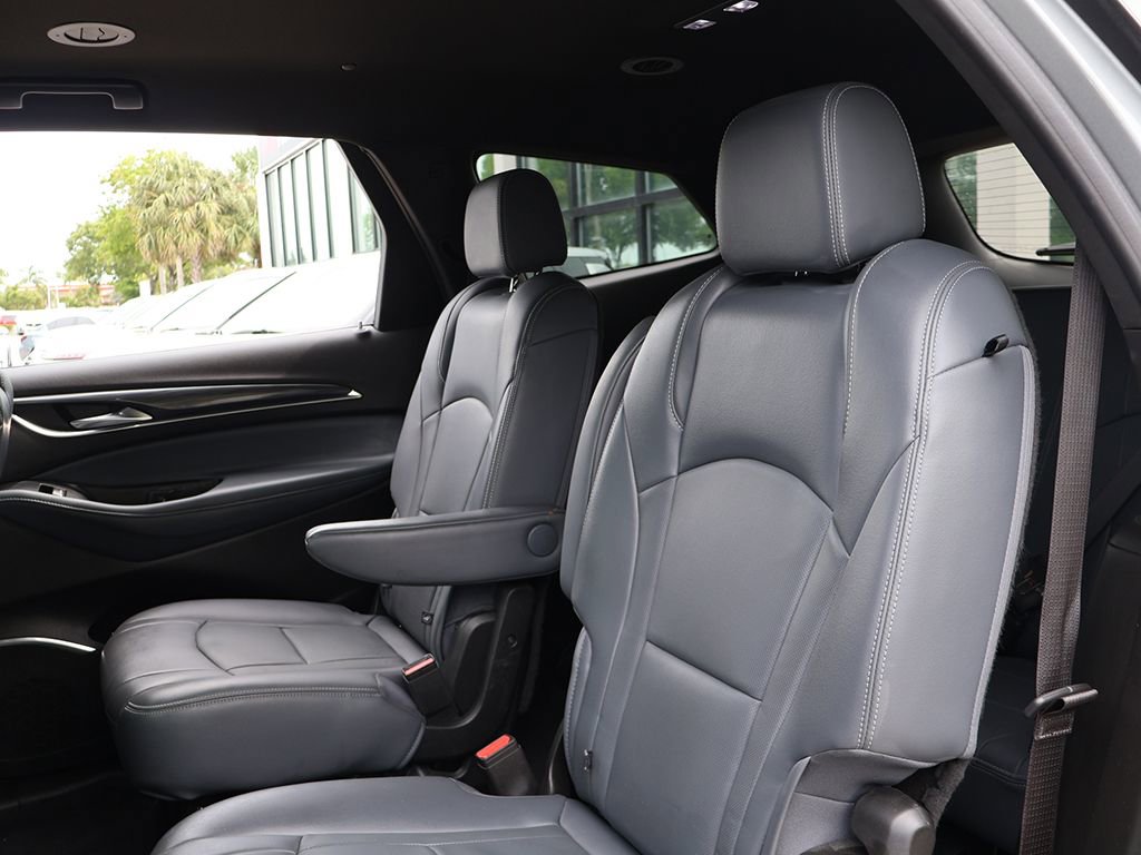 Used 2023 Buick Enclave Essence w/ Sport Touring Edition FWD image 32
