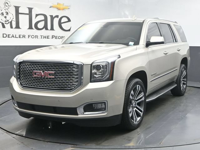Used 2017 GMC Yukon Denali w/ Open Road Package AWD/4WD image 38