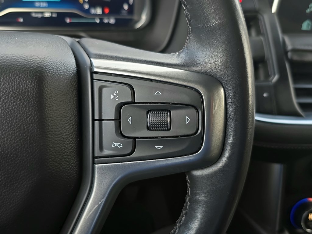 Used 2023 Chevrolet Tahoe Z71 AWD/4WD image 6