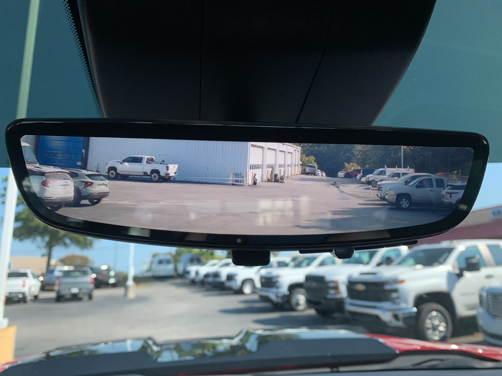 Used 2022 Chevrolet Silverado 1500 ZR2 w/ Technology Package AWD/4WD image 26