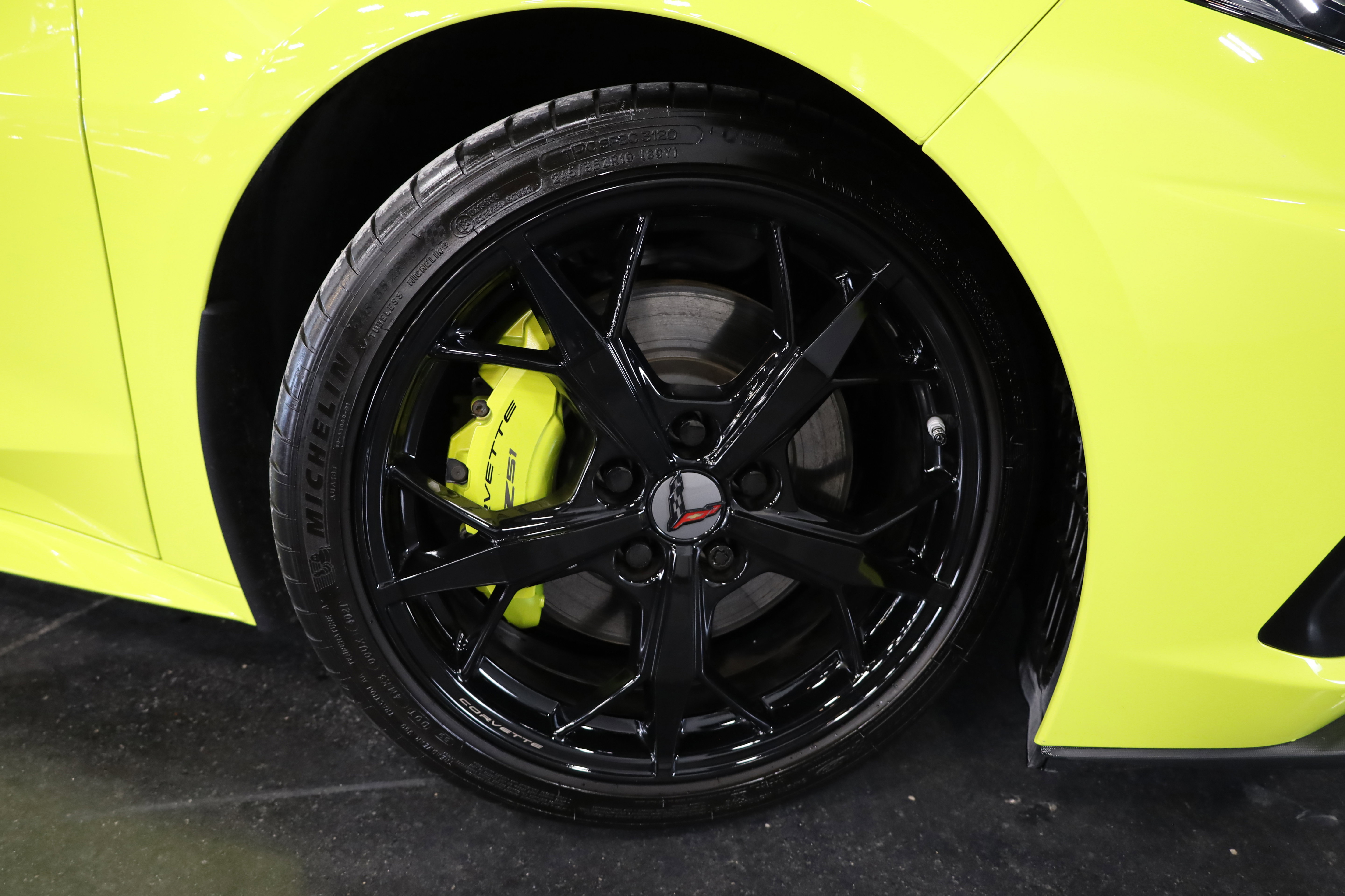 Used 2022 Chevrolet Corvette Stingray Premium Conv w/ Z51 Performance Package image 13