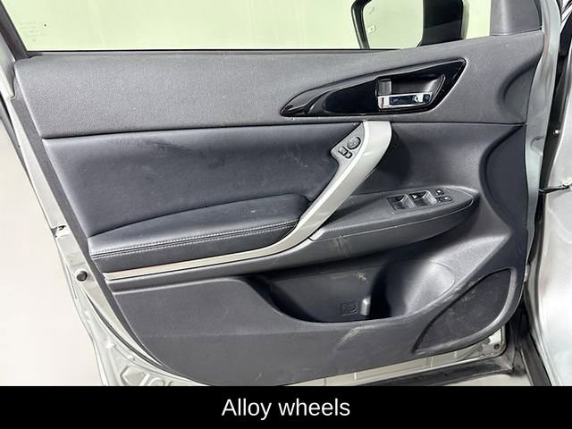 Used 2022 Mitsubishi Eclipse Cross SE image 15