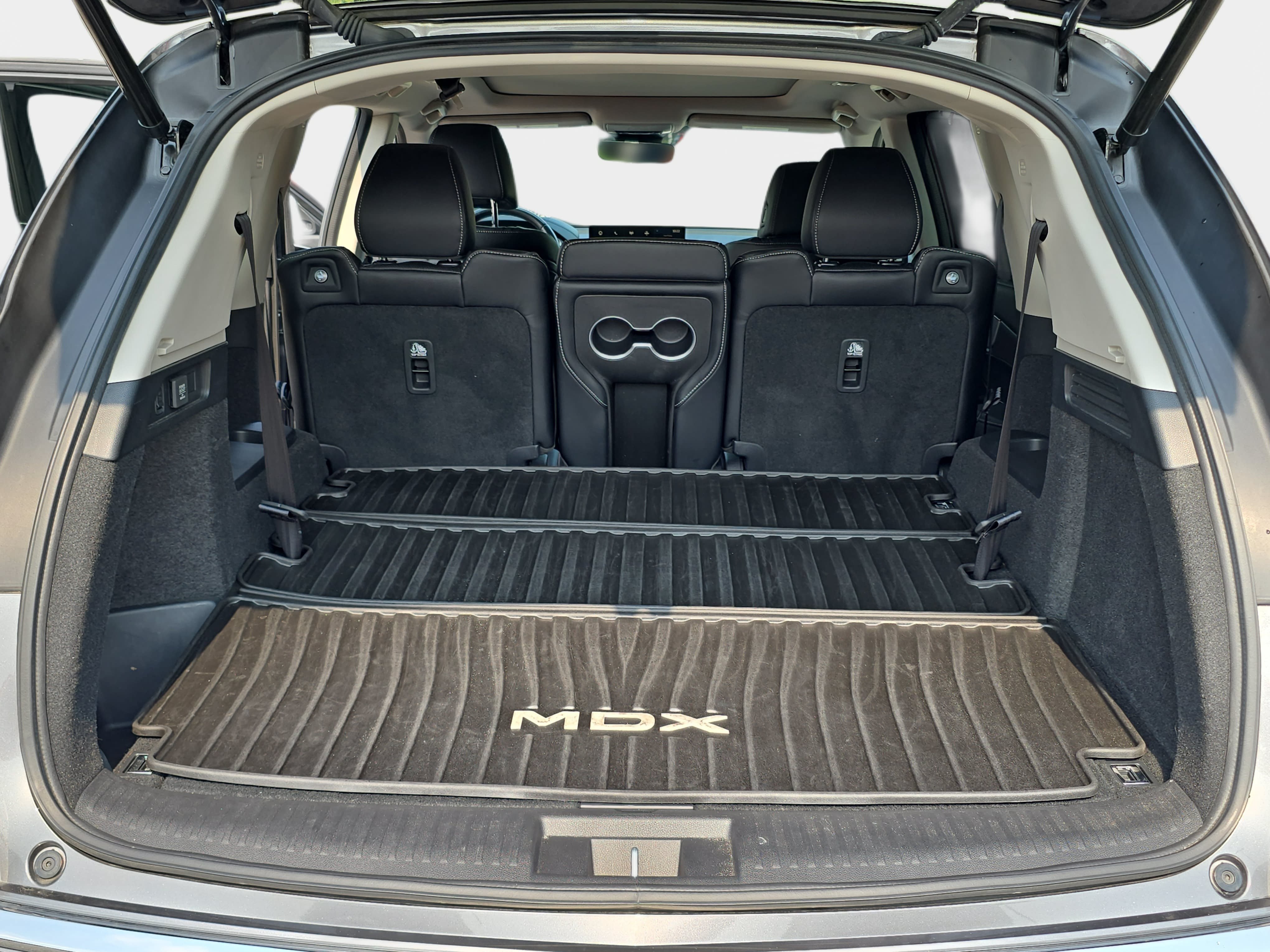 Used 2023 Acura MDX SH-AWD w/ Technology Package image 13