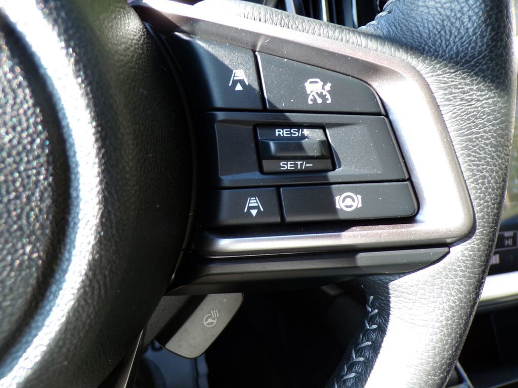 Used 2023 Subaru Outback Limited AWD/4WD image 31