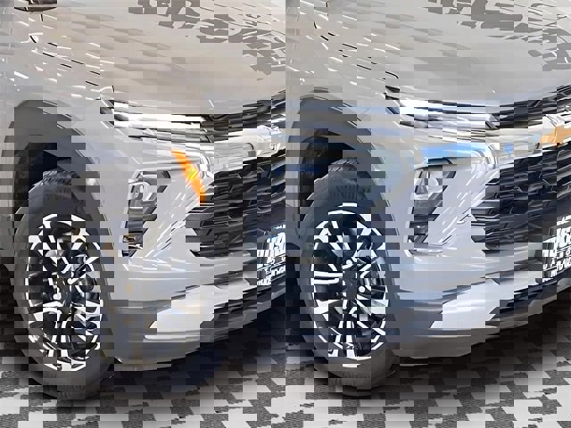 Used 2025 Chevrolet TrailBlazer LT image 25