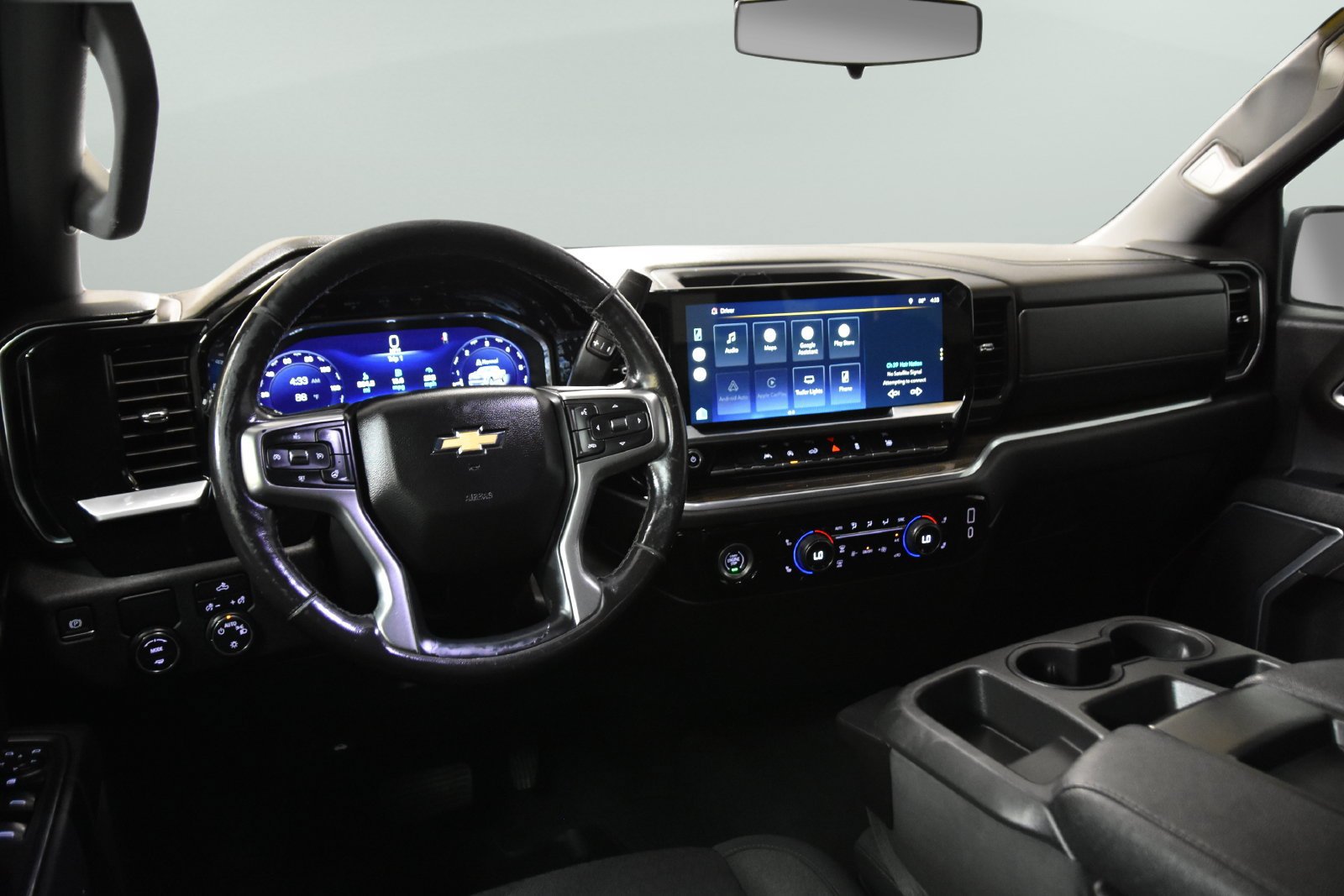 Used 2022 Chevrolet Silverado 1500 LT RWD image 29