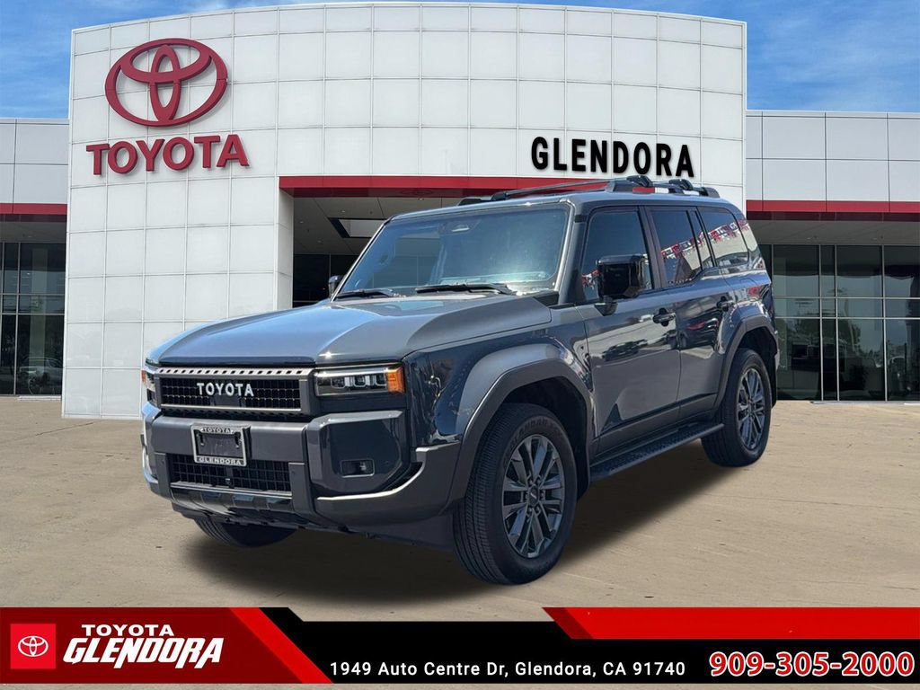 Certified 2025 Toyota Land Cruiser w/ Premium Package AWD/4WD image 4
