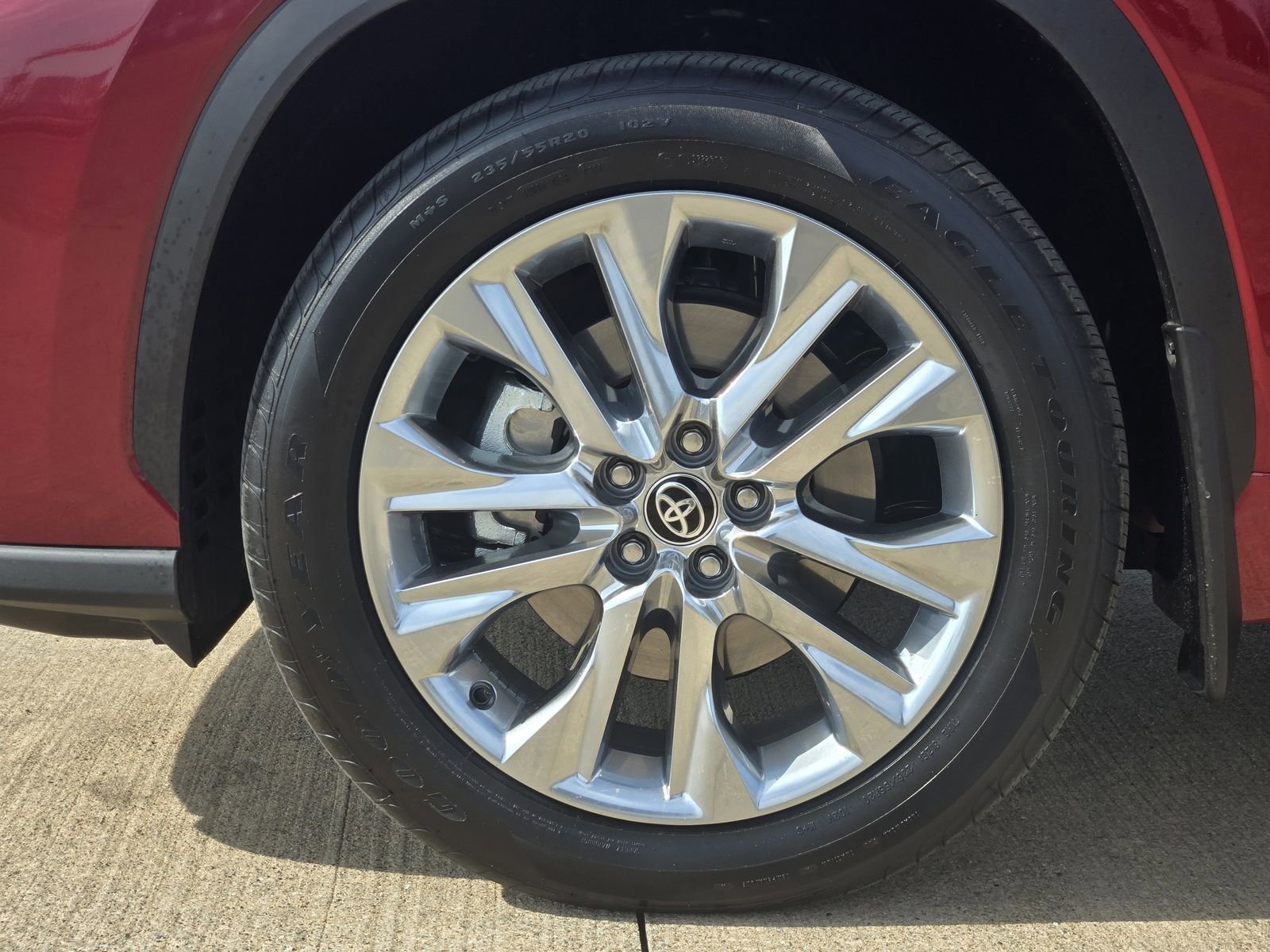 New 2026 Toyota Highlander Limited image 11