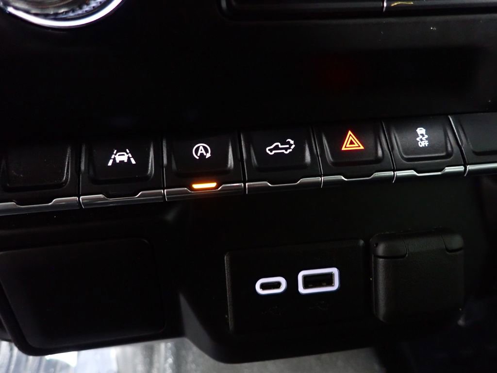 Used 2023 GMC Sierra 1500 Pro w/ Pro Value Package image 29