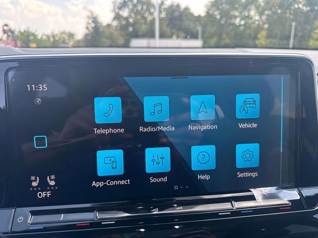 New 2026 Volkswagen Atlas Cross Sport SEL R-Line image 11