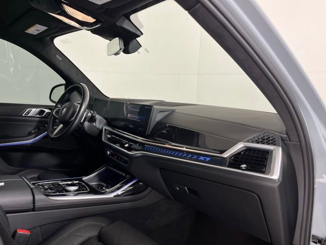 Certified 2024 BMW X7 xDrive40i w/ Executive Package image 23
