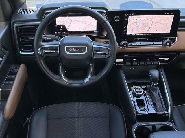 Used 2024 GMC Canyon AT4 w/ Technology Package image 10