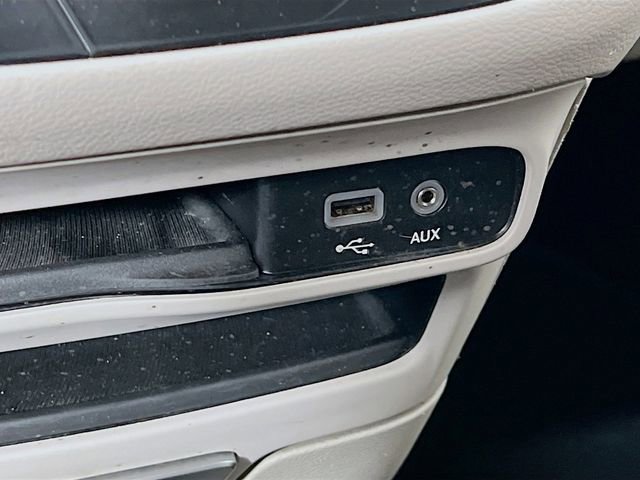 Used 2018 Chrysler Pacifica Touring Plus w/ Tire & Wheel Group image 20