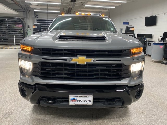 Certified 2024 Chevrolet Silverado 2500 Custom w/ Custom Value Package image 2