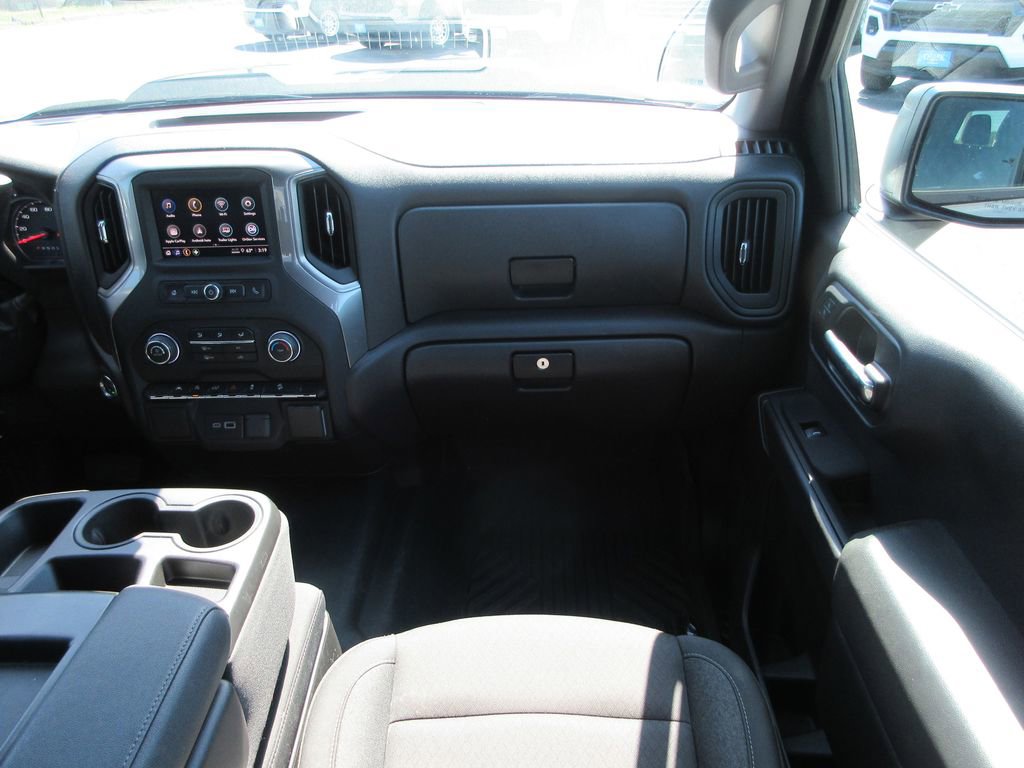 Certified 2024 Chevrolet Silverado 1500 Custom Trail Boss w/ LPO, Dark Essentials Package AWD/4WD image 19