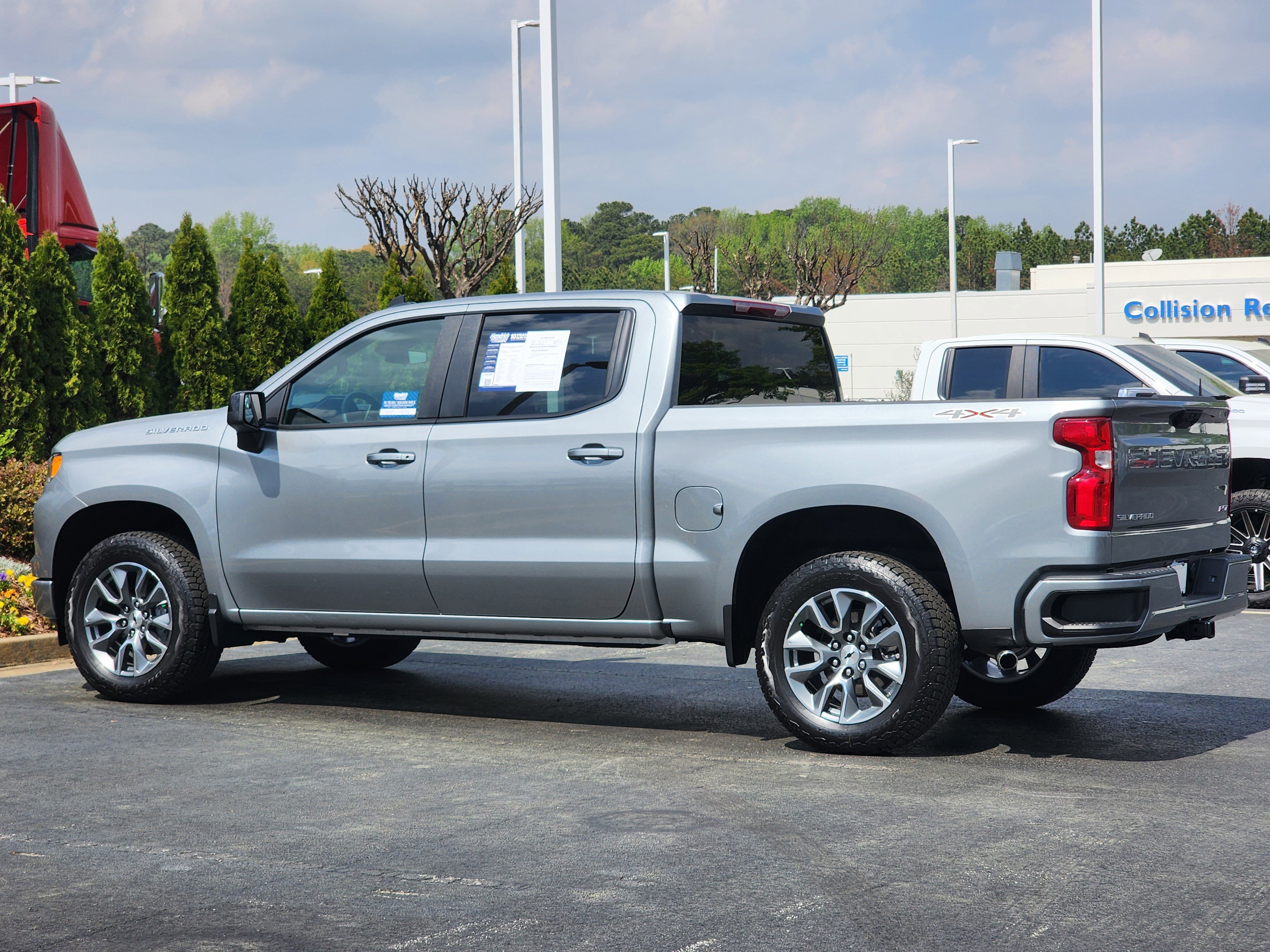 Used 2025 Chevrolet Silverado 1500 RST w/ Protection Package image 9
