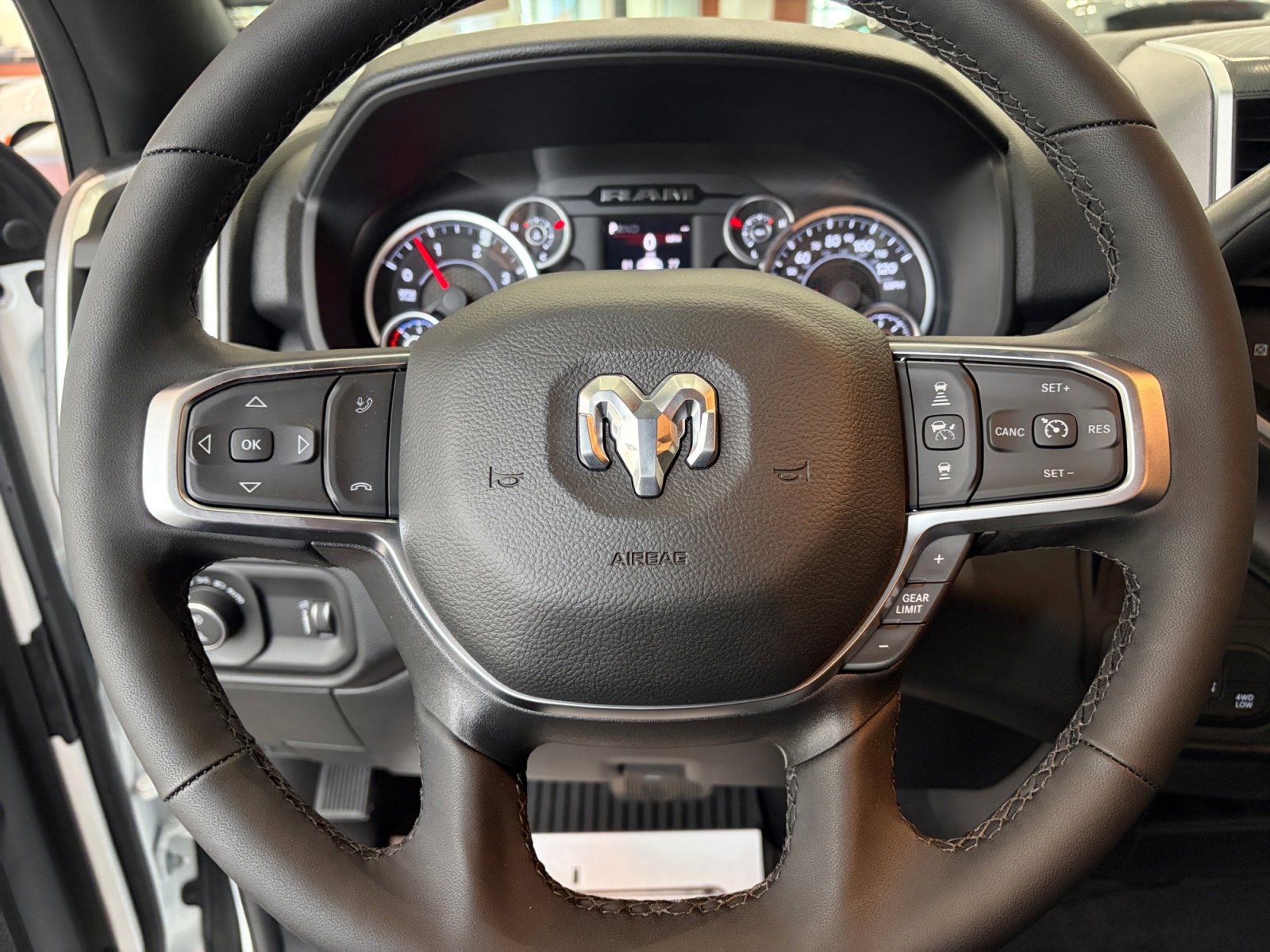 New 2026 RAM 3500 Big Horn AWD/4WD image 24