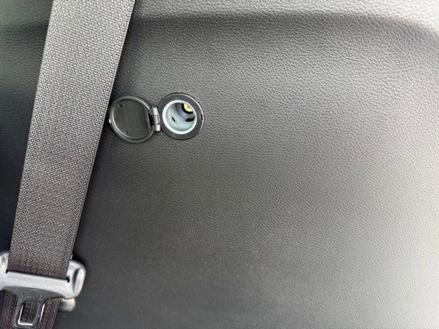 New 2026 Chrysler Pacifica Select image 9