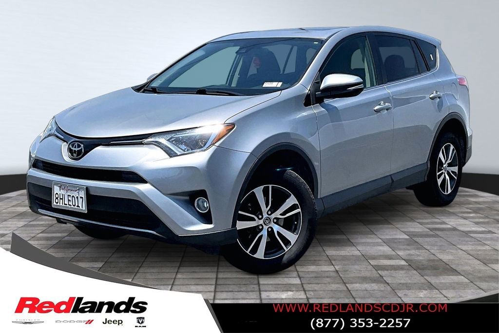 Used 2018 Toyota RAV4 XLE w/ All Weather Liner Package FWD image 1