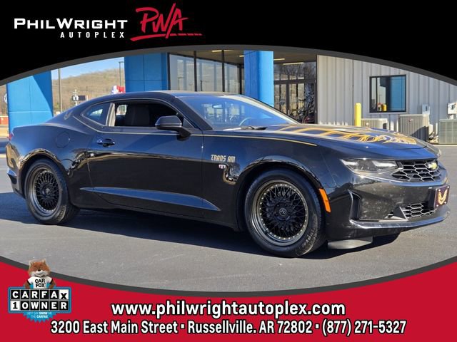 Used 2021 Chevrolet Camaro LT image 1