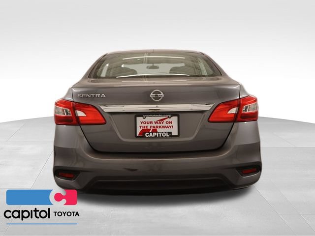 Used 2018 Nissan Sentra S FWD image 5