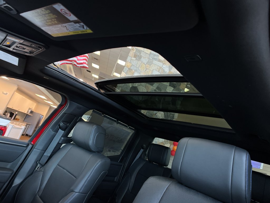 New 2026 Toyota Tundra Platinum AWD/4WD image 19