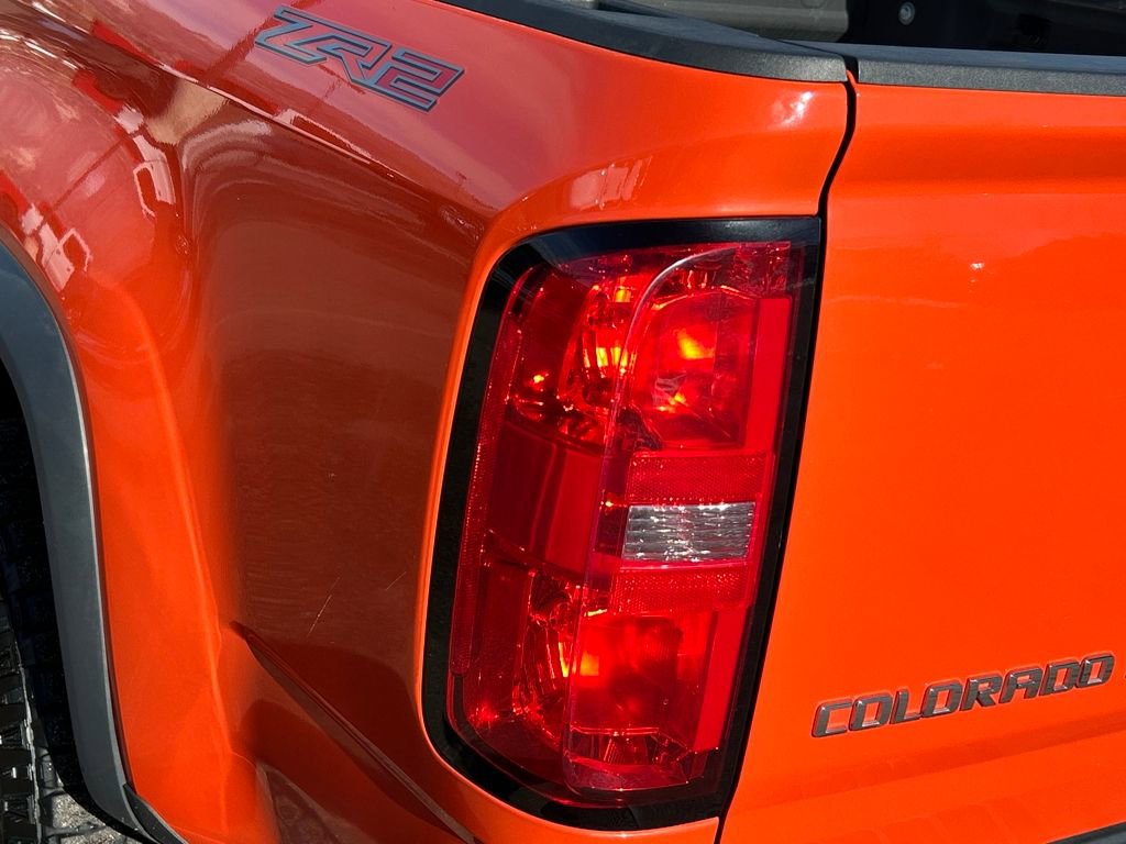 Used 2019 Chevrolet Colorado ZR2 w/ ZR2 Dusk Special Edition image 32