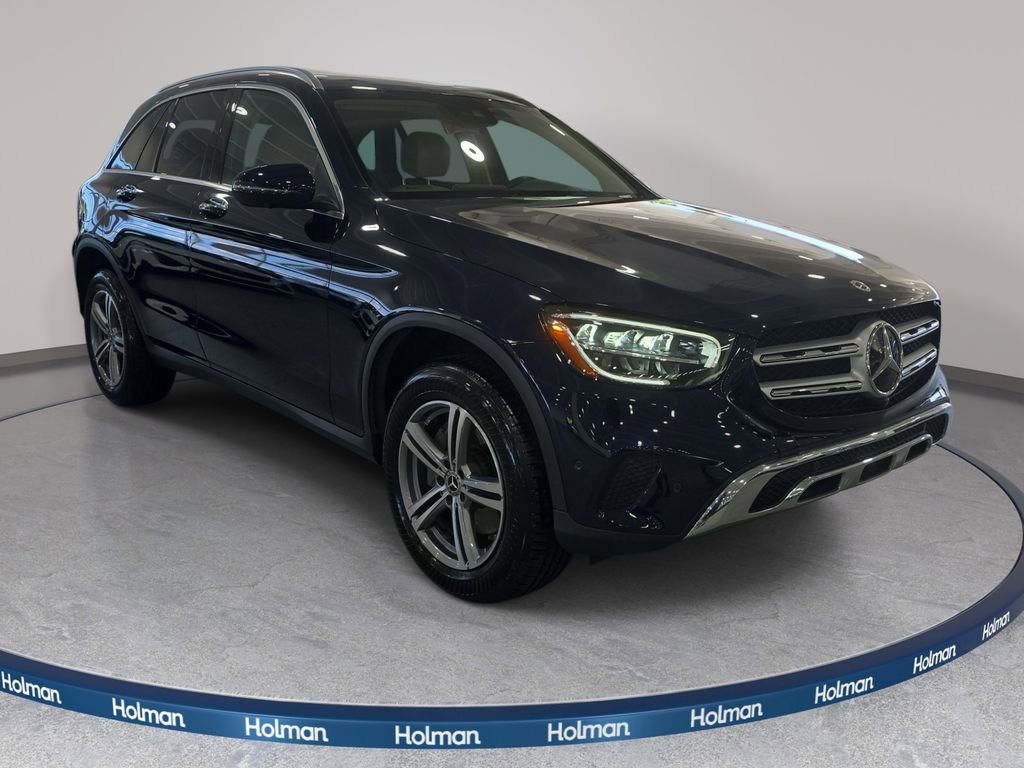 Used 2022 Mercedes-Benz GLC 300 4MATIC image 4