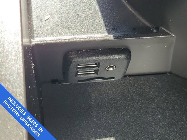 Used 2023 Chevrolet Camaro SS RWD image 31