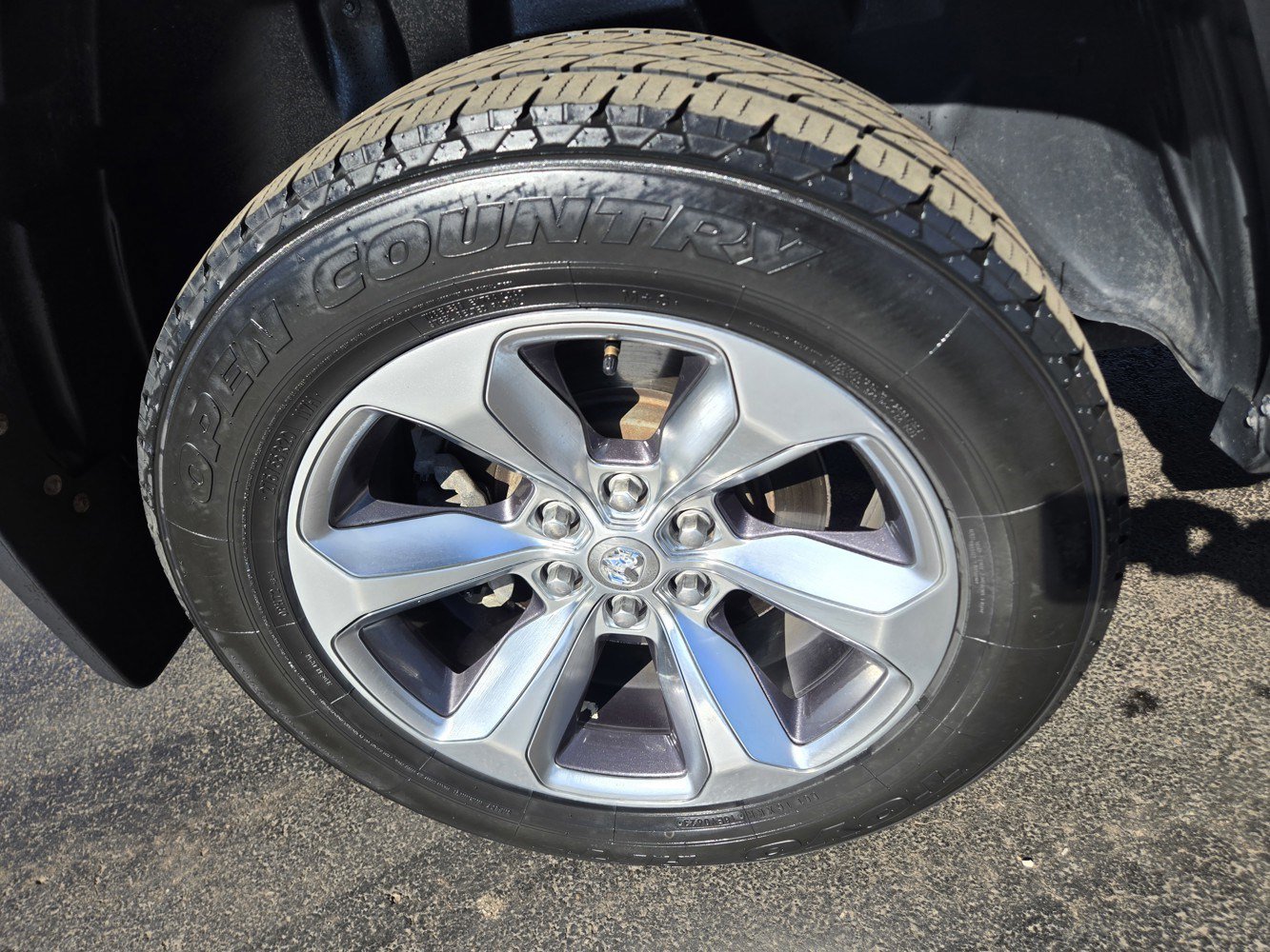 Used 2022 RAM 1500 Limited w/ Body-Colour Bumper Group AWD/4WD image 47