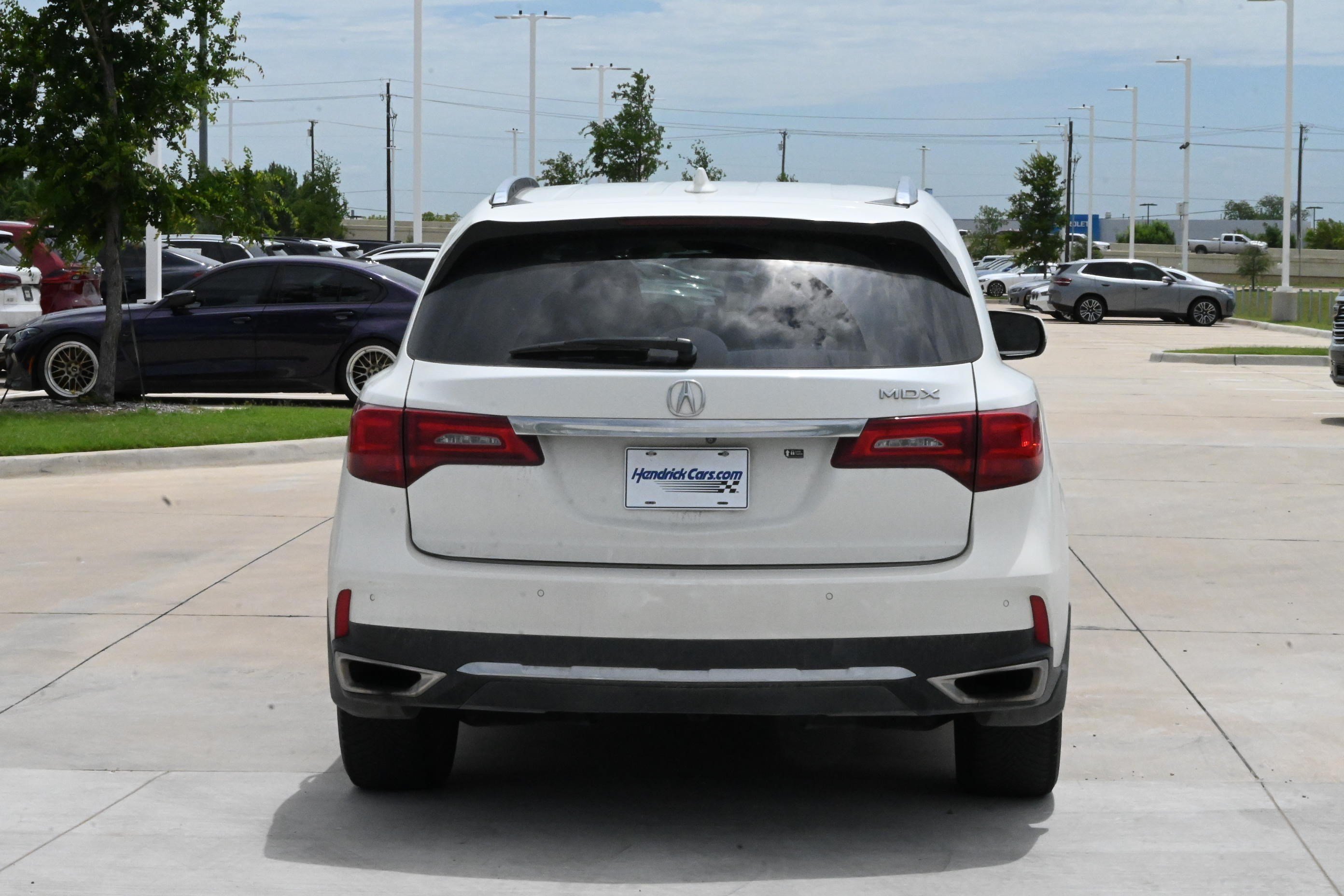 Used 2018 Acura MDX w/ Advance & Entertainment Pac FWD image 8