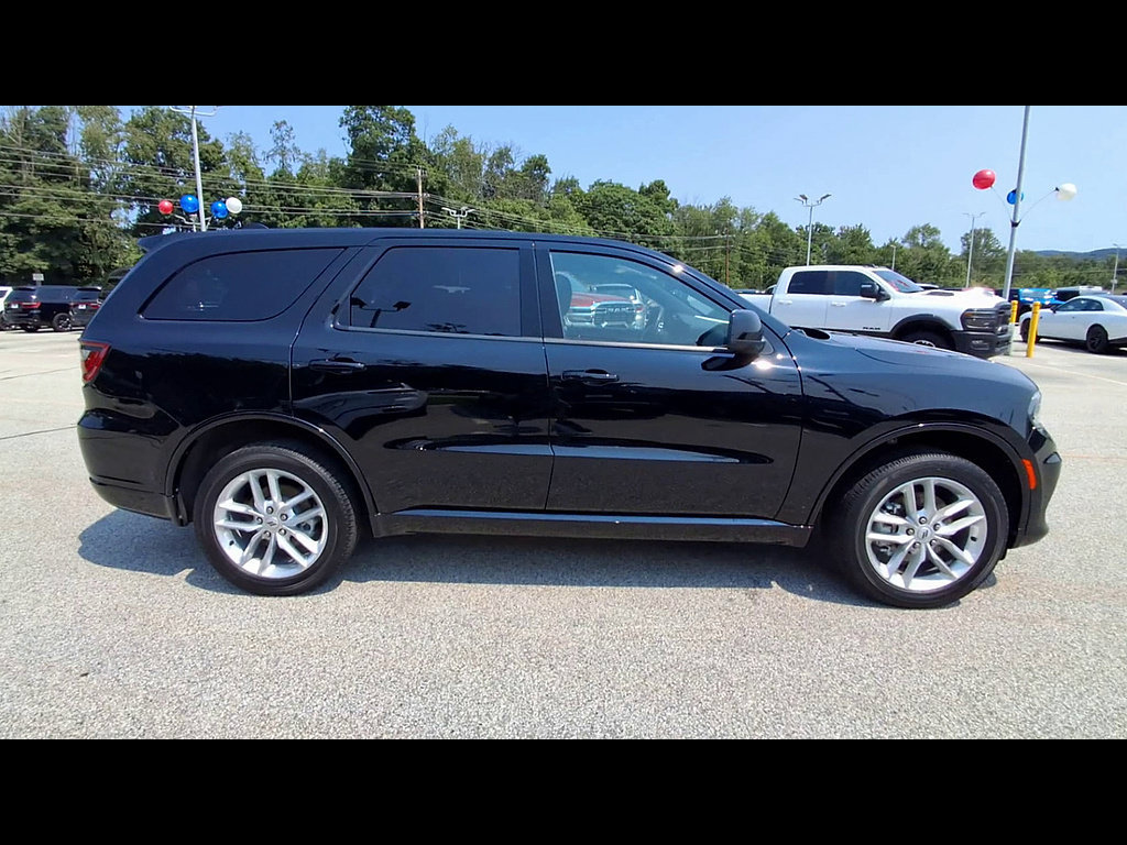 Used 2025 Dodge Durango GT AWD/4WD image 9