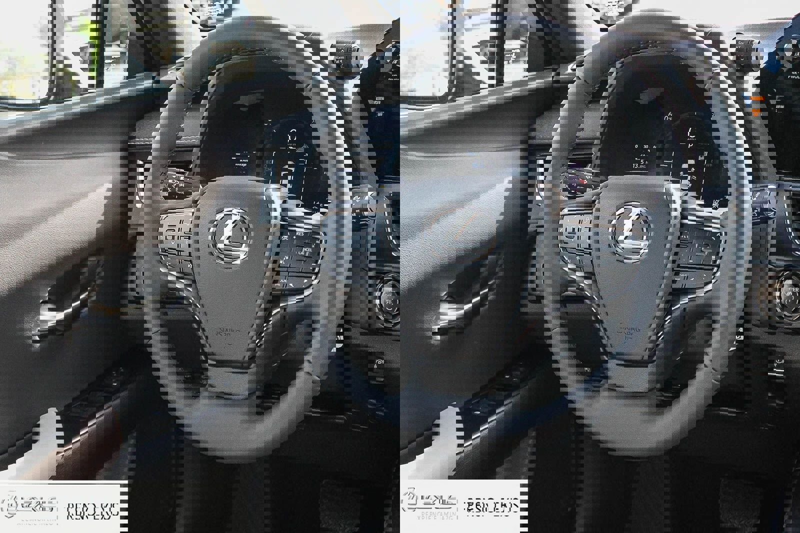 New 2026 Lexus UX 300h FWD image 17