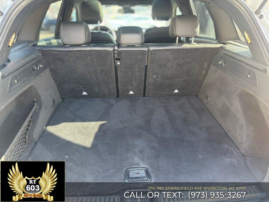 Used 2018 Mercedes-Benz GLC 300 4MATIC image 6