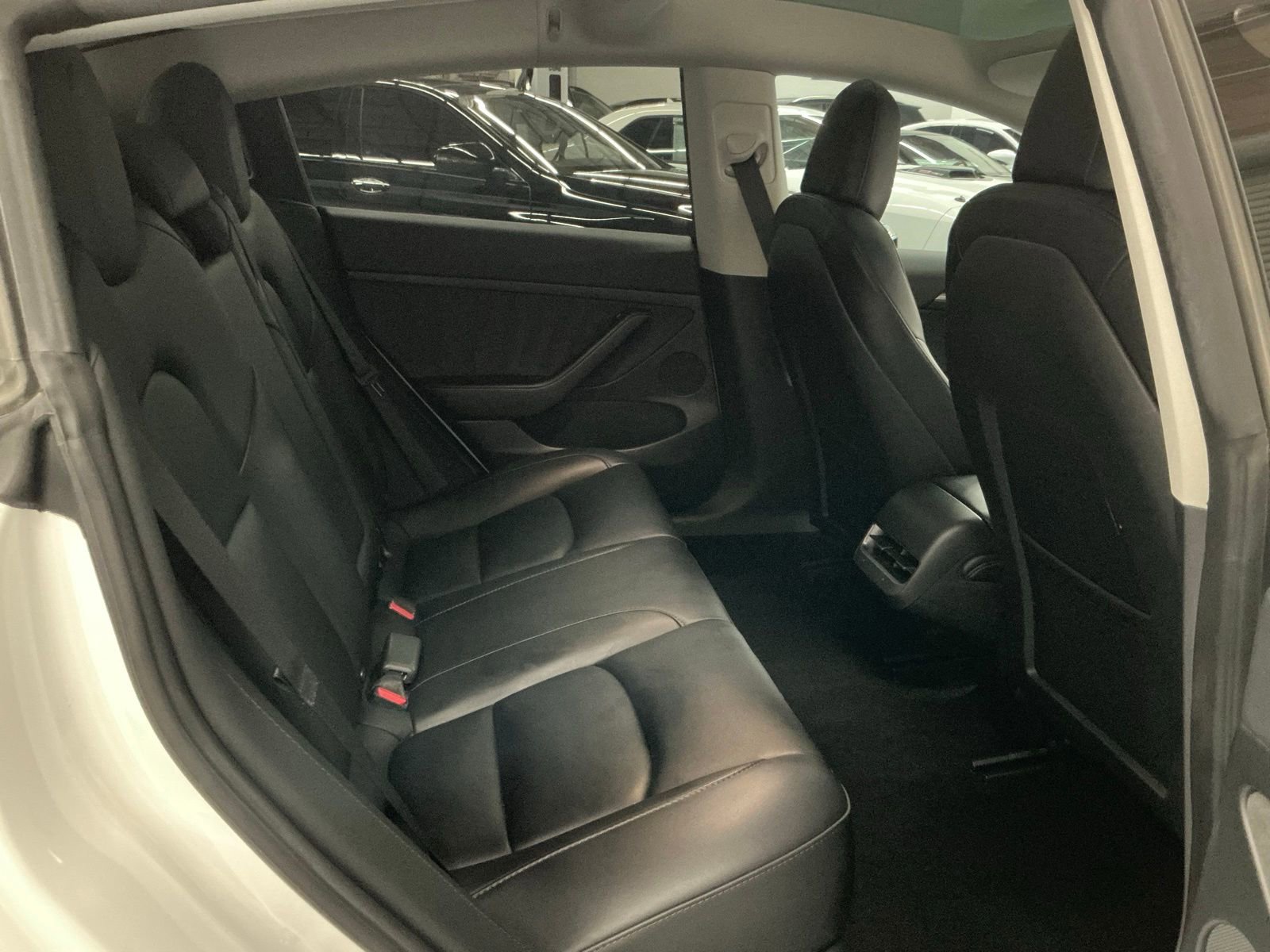 Used 2023 Tesla Model 3 Standard Range image 14