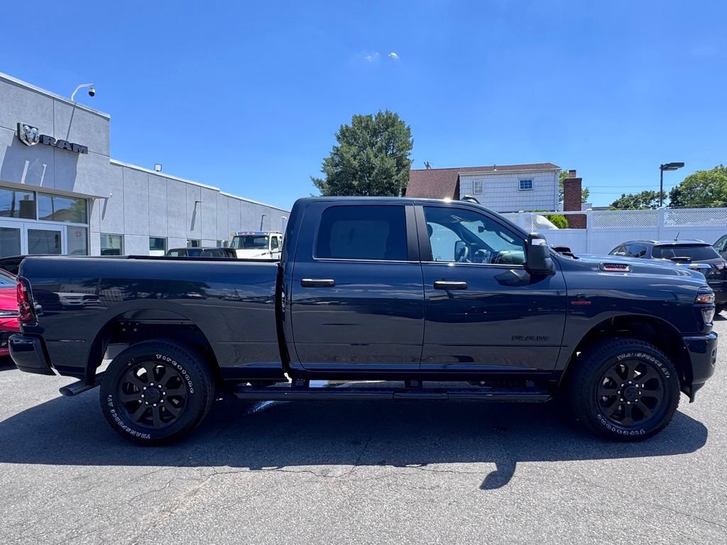 New 2026 RAM 2500 Big Horn AWD/4WD image 7