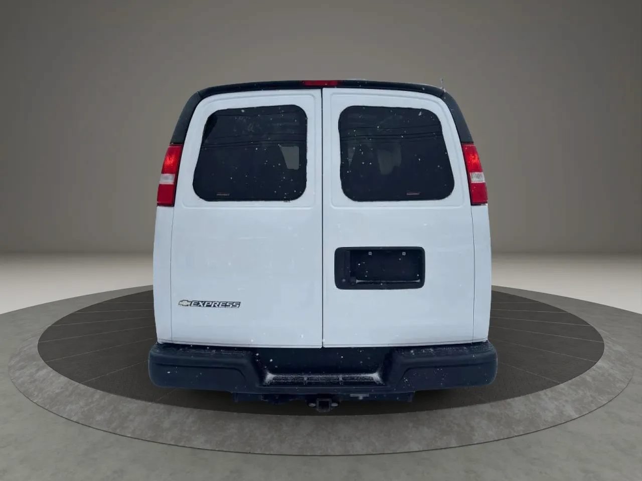 Used 2021 Chevrolet Express 2500 w/ Driver Convenience Package RWD image 19