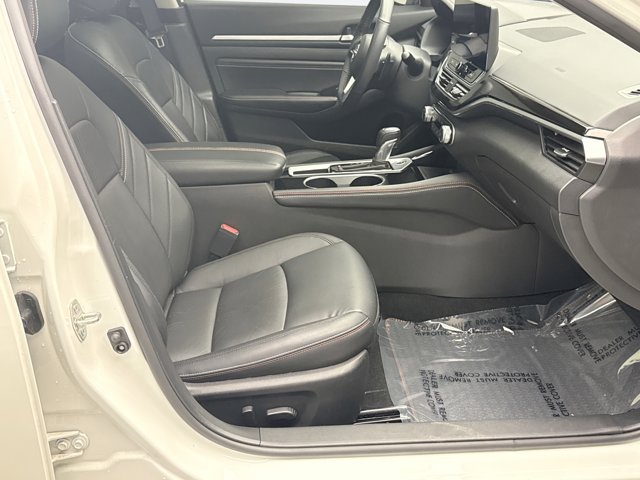 Used 2023 Nissan Altima 2.5 SR w/ SR Premium Package FWD image 18
