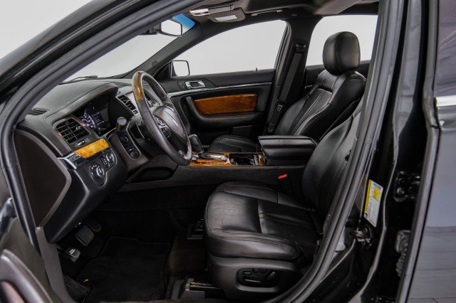 Used 2015 Lincoln MKS w/ Equipment Group 101A image 30