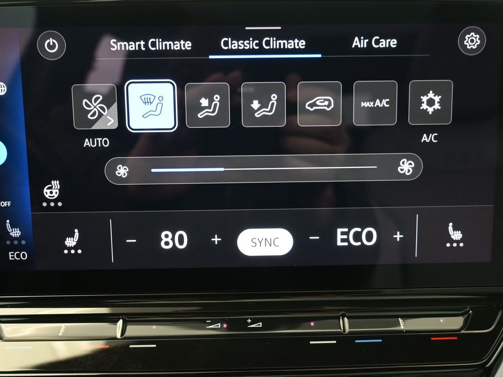 Used 2021 Volkswagen ID.4 Pro S image 18