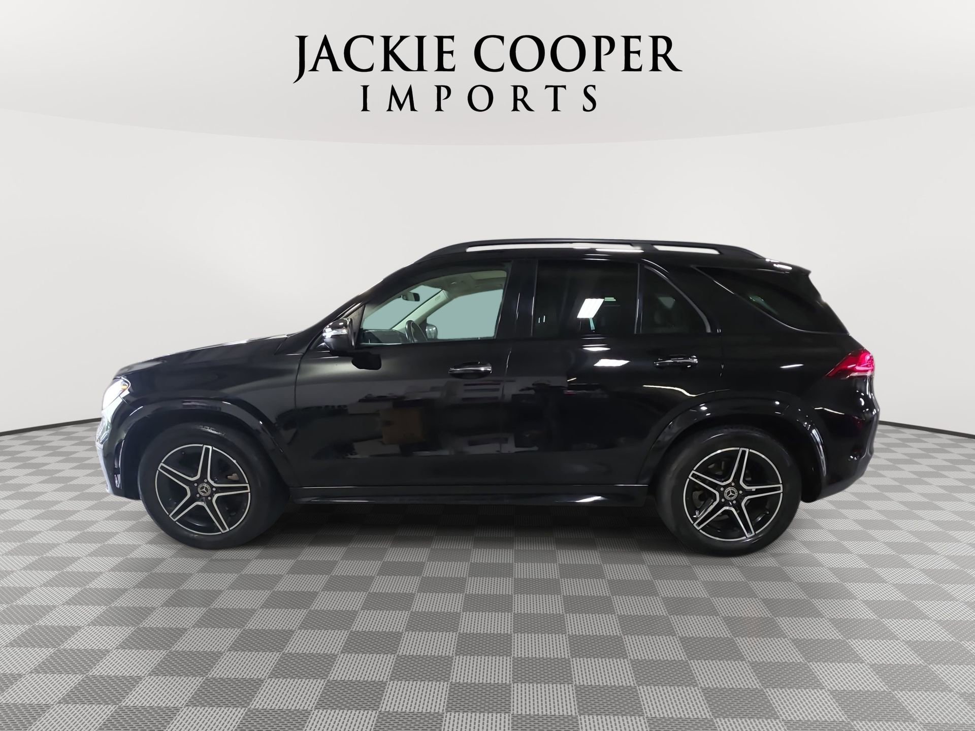 Used 2021 Mercedes-Benz GLE 350 4MATIC image 8