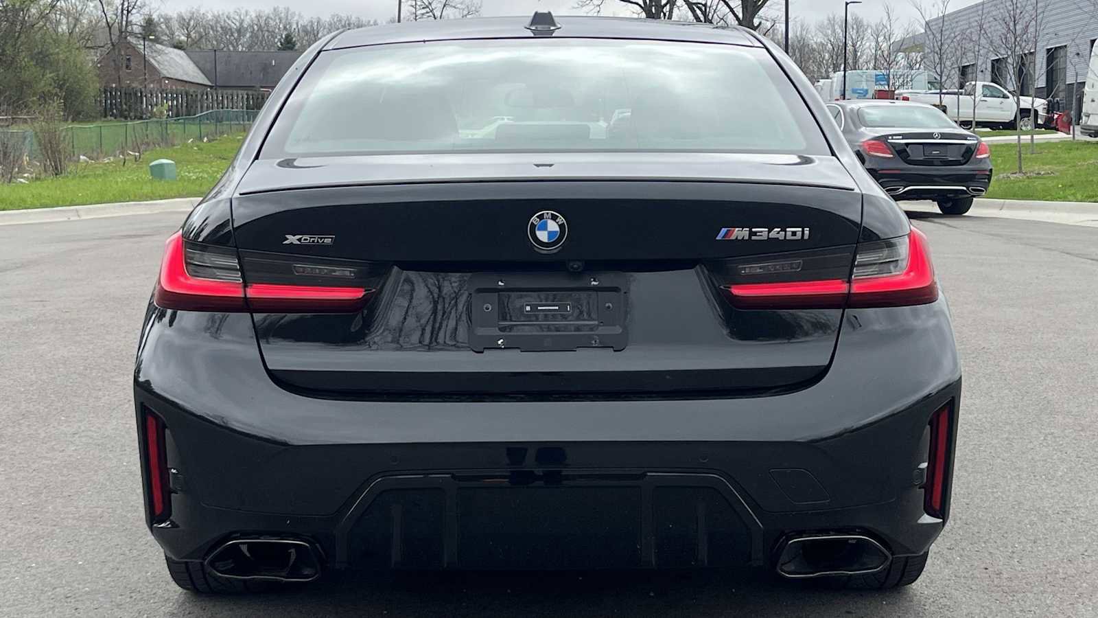 Used 2023 BMW M340i xDrive w/ Shadowloine Package AWD/4WD image 18