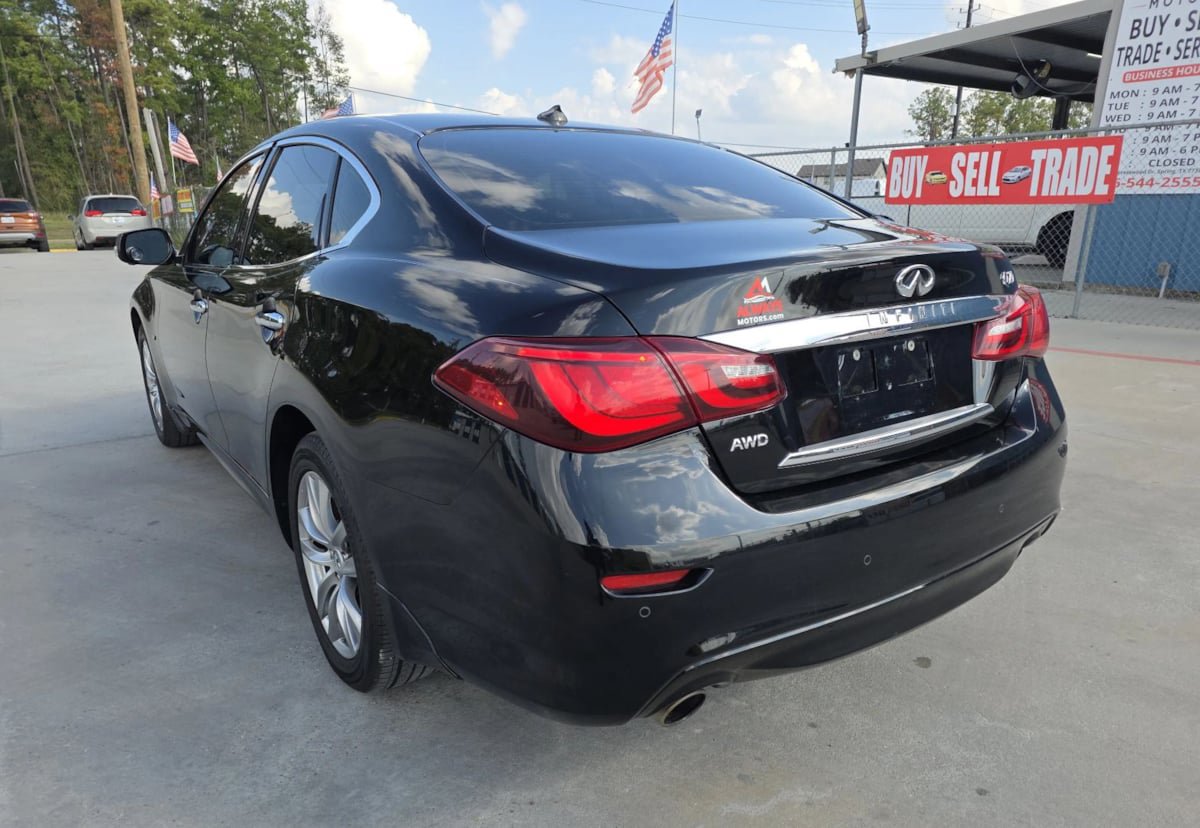 Used 2015 INFINITI Q70 3.7 AWD/4WD image 42