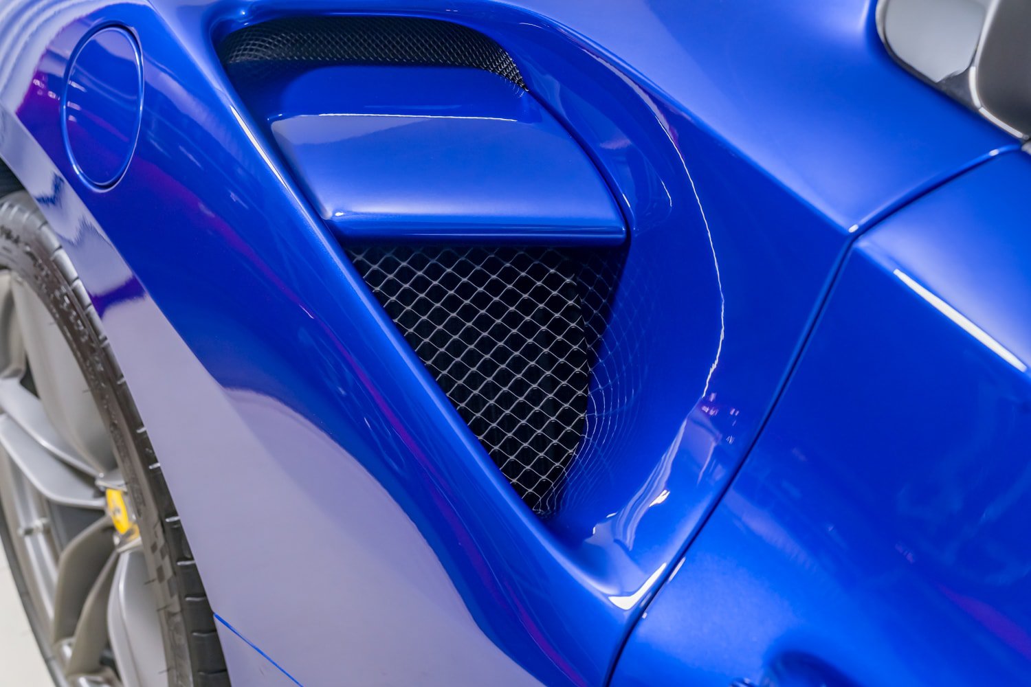Certified 2019 Ferrari 488 Spider RWD image 40
