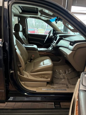 Used 2019 Chevrolet Tahoe Premier AWD/4WD image 36