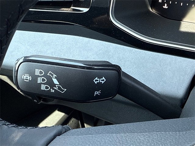 New 2025 Volkswagen Jetta SE image 42